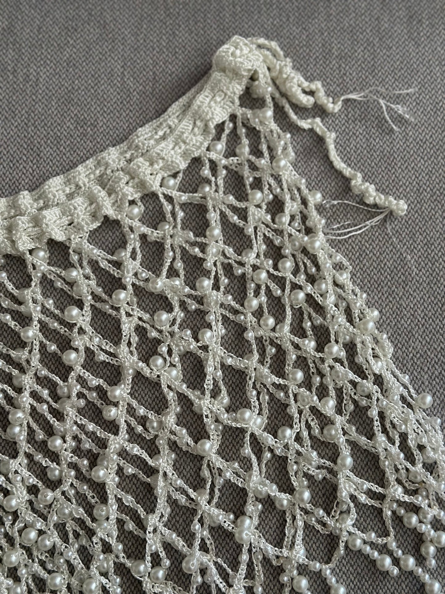 Faldita crochet perlas