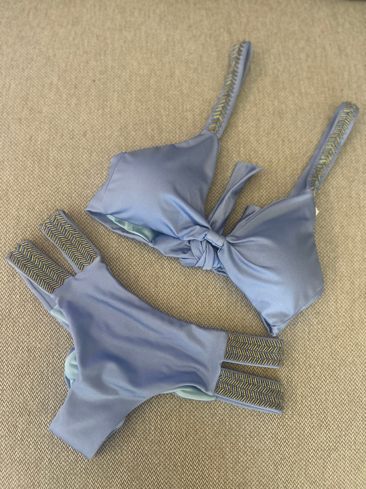 Azul bebé semi